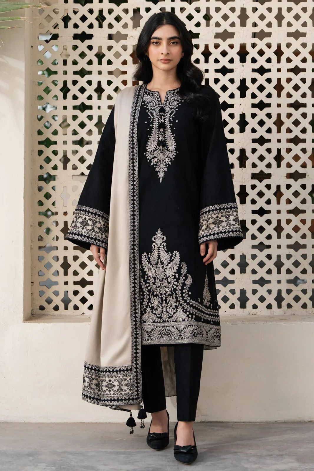 Style-FF 1103 Embroidered 3 pc Unstitched Lawn Dress