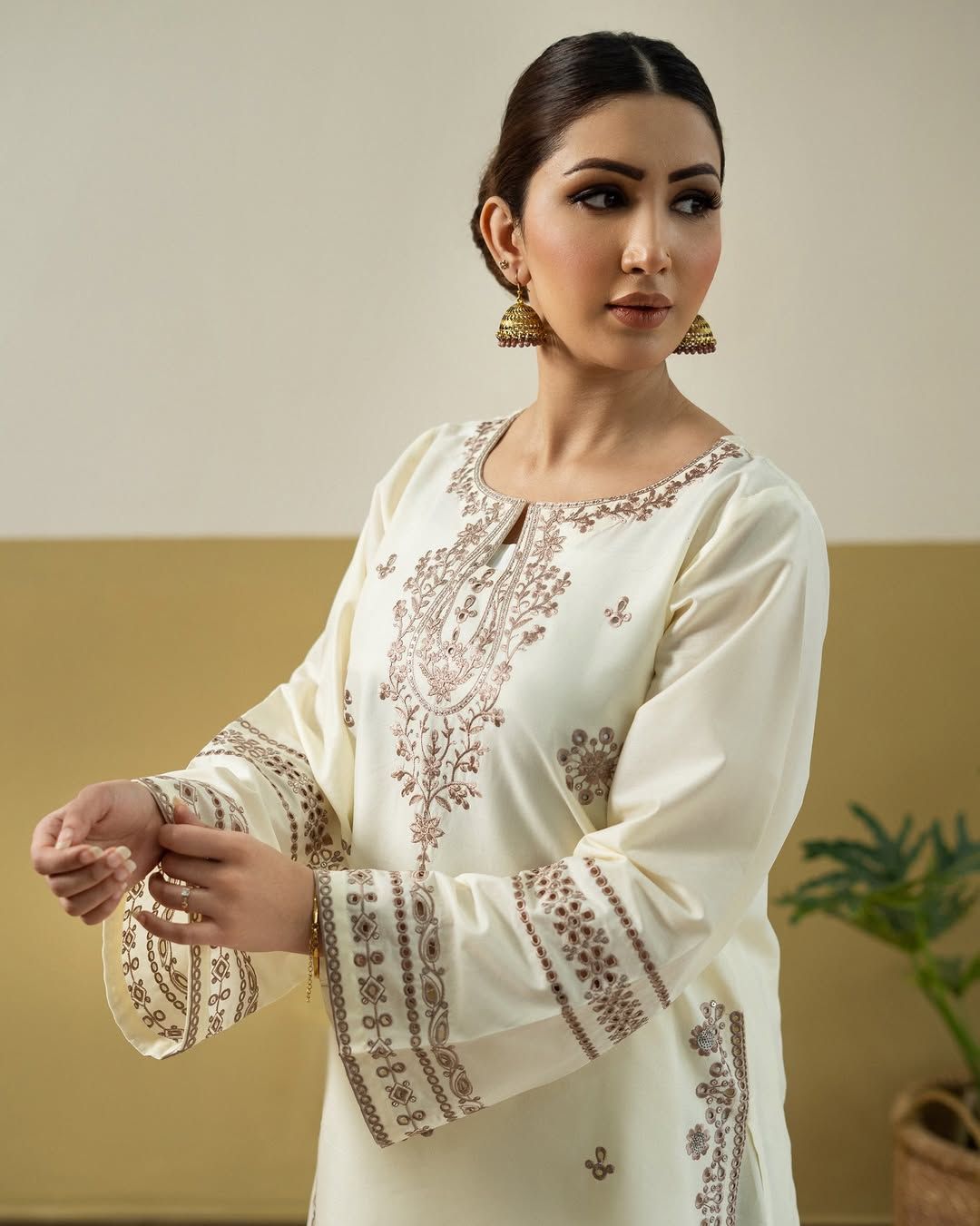 Style-NF 1304 Rich Cream Embroidered 2 pc Unstitched Lawn Dress